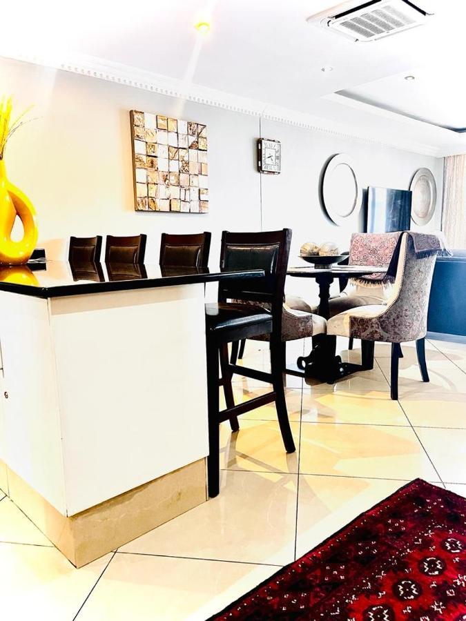 The Sails Penthouse With Private Rooftop Pool Durban Buitenkant foto